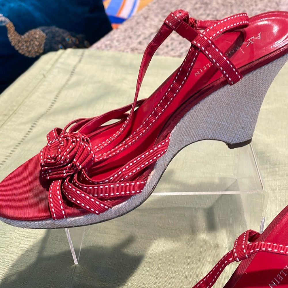 AK Klein sandals size 8. Red rose ribbon straps with delicate white stitching.
